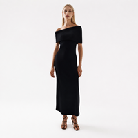 Robe longue côtelée noire personnalisée pour femme, coupe ajustée, épaules dénudées, manches courtes, OEM ODM