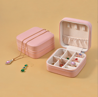 Boîte à bijoux portable en cuir PU personnalisée petit organisateur d'accessoires de voyage pour femmes conteneur de stockage pour boucles d'oreilles bagues