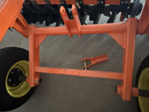 Tracteur YT 90-120HP avec cultivateur à 3 points, machine à labourer, herse à disques à <span class=keywords><strong>vendre</strong></span> - Product Image 4