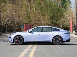 Nuevo Dongfeng Yipai <span class=keywords><strong>007</strong></span> EV 2025, Sedán Eléctrico de Lujo con 550 km de Autonomía, Carga Rápida y Tecnología Inteligente para Exportación - Product Image 4