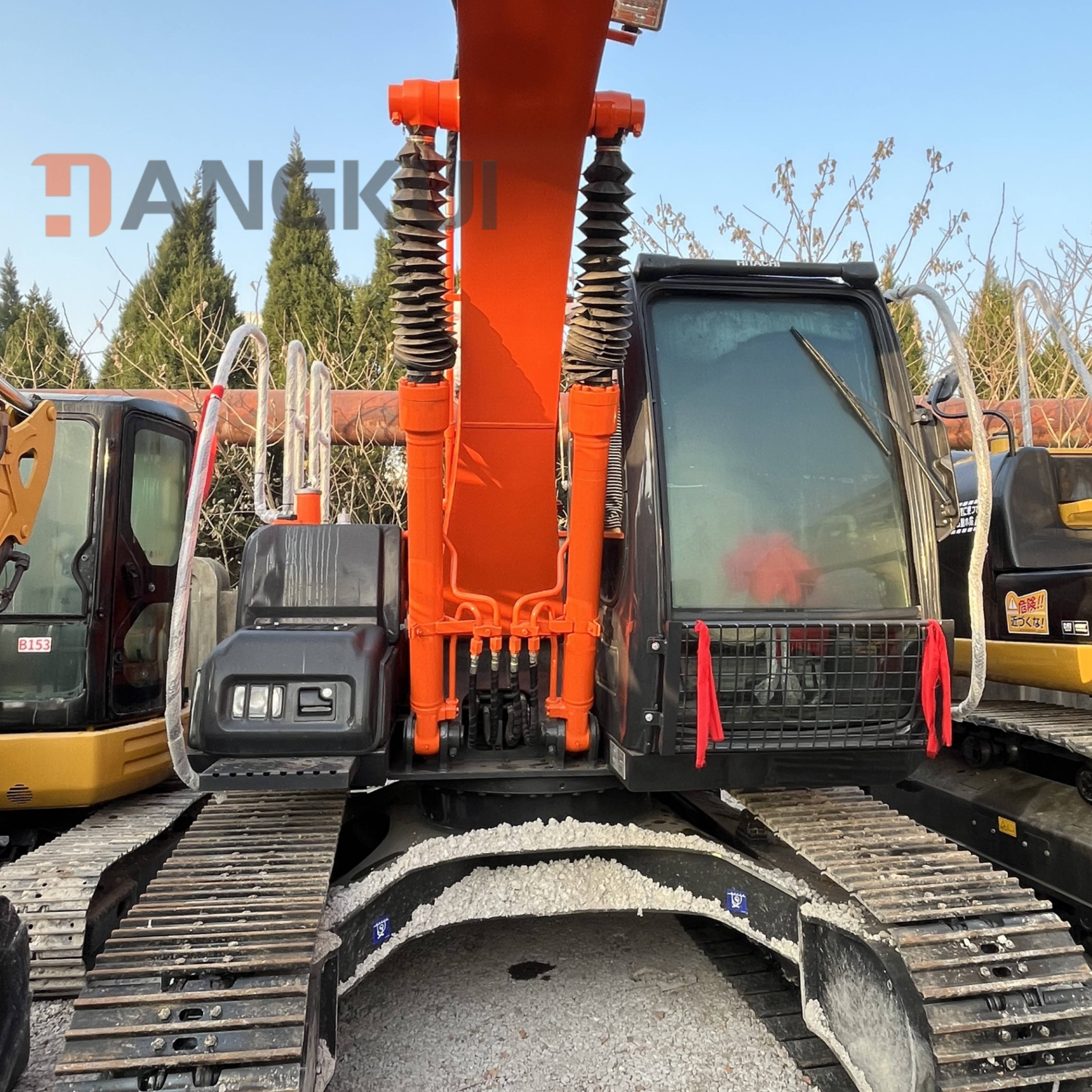 Hitachi Excavator ZX200 5G - 20 Ton Durable & Efficient