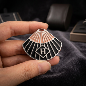 Hendricks <b>Fan</b> Shape Stainless Steel Modern Bar Accessory Menu Holder with Diameter <5CM for Gift - Product Image 3
