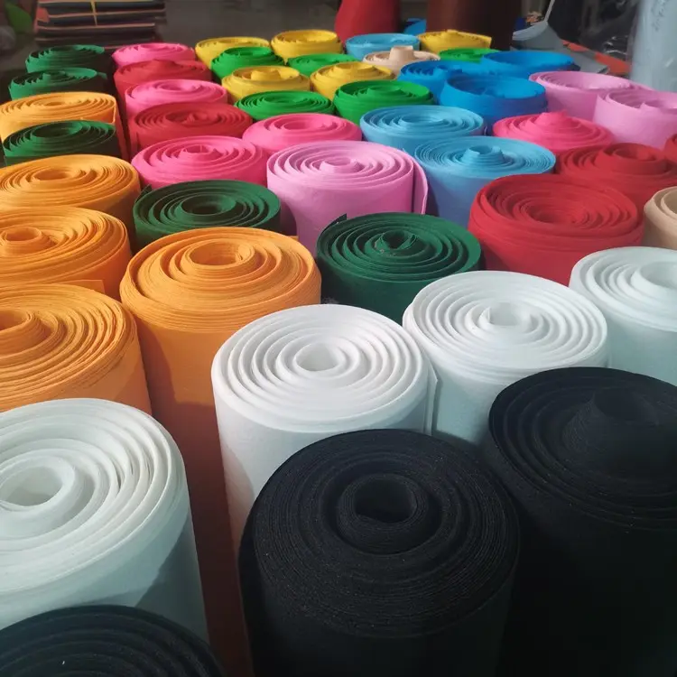 Hot Sale Chinese 1mm/2mm/3mm Polyester Filz Fabrik Großhandel 100% aus gezeichnete Haustier Vlies Nadel gestanzt Filz Vlies recycelt