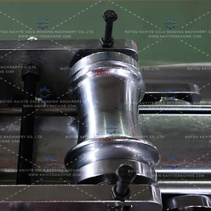 Machine de formage à froid de volets roulants en acier inoxydable haute vitesse pour portes de <span class=keywords><strong>garage</strong></span> - Product Image 3