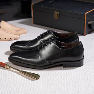 Chaussures habillées italiennes pour hommes - Nouvelles chaussures Oxford tendance à lacets en cuir de haute qualité pour affaires et soirées - Product Image 4