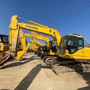 Excavadora Hidráulica Usada Komatsu de 16 Toneladas PC160 de Respuesta Rápida y Alta Calidad para Construcción y Paisajismo en Japón, en Venta - Product Image 2