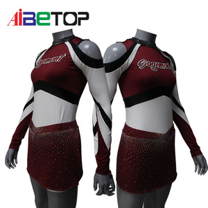 Jupe de cheerleading personnalisable pour l'identité d'équipe |   Ensemble dos nu découpé bordeaux, blanc et noir, service OEM personnalisé en Spandex/Polyester - Product Image 4