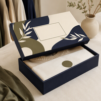 Boîte en carton personnalisée avec couvercle et base pour emballage cadeau de vêtements, avec insert en papier de soie et plateau doux au toucher