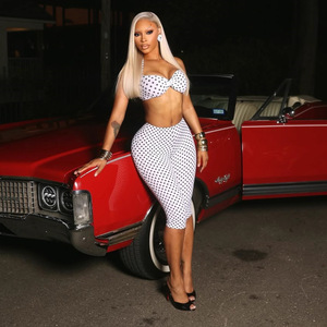 Nuovo Completo Donna alla <span class=keywords><strong>Moda</strong></span> con Stampa a Pois, Top con Spalline e Pantaloncini Sexy, Set Due Pezzi - Product Image 4