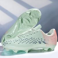 Chaussures de football professionnelles à semelle intermédiaire en TPU à profil bas, directement de l'usine |   Fournitures en gros unisexes de haute qualité pour toutes les saisons