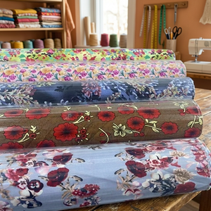 Tejido elástico con estampado de rayón de 55/56 "para uso en exteriores para niñas y niños - Product Image 3