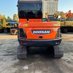 Excavadora Usada Coreana de Buen Rendimiento Doosan DX60E DH60BC DH60-7 DX60E-9C DX55 de 6 Toneladas en Venta y en Stock - Product Image 2