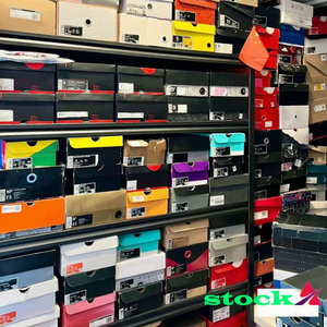 รองเท้ากีฬาตาข่ายระบายอากาศอเนกประสงค์คลาสสิกและมีสไตล์ ไม่เหงื่อ สบายสำหรับทั้งชายและหญิง สวมใส่ได้ทุกวันในฤดูใบไม้ผลิ - Product Image 5