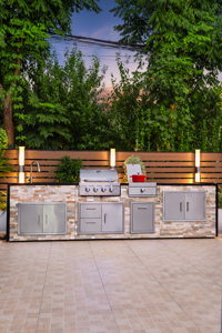 Revêtement en pierre naturelle personnalisable avec un îlot de barbecue à gaz en acier inoxydable 304 de haute qualité pour un divertissement extérieur fonctionnel - Product Image 4