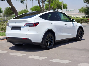 Modelo Y Long Range 2023, SUV Eléctrico Tesla - Product Image 5