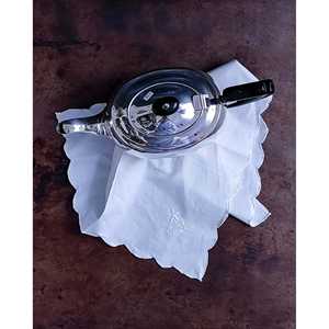 Théière en bakélite de Sheffield pour le thé, bouilloire élégante vintage au style classique - Product Image 2