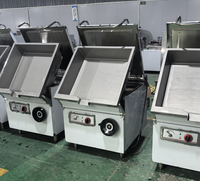 Poêle à braiser électrique inclinable commerciale 80L Triphasé en acier inoxydable Friteuse inclinable pour restaurant Cantine Production alimentaire