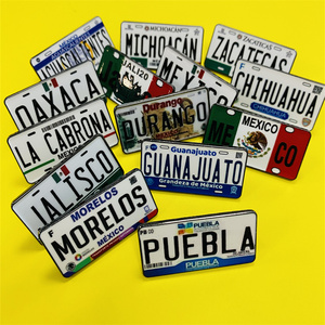 Bas quantité minimale de commande Cap Pin Mexique Auto Nouveauté Plaque D'immatriculation Plaques Mexicaines Mexican Hat Pin <span class=keywords><strong>Nom</strong></span> Tag Badge - Product Image 3