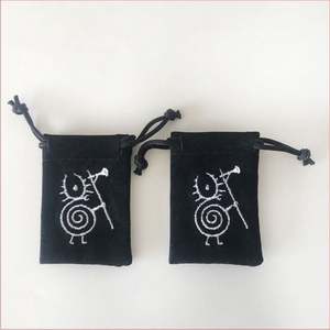 ถุงกำมะหยี่สีชมพูแบบมีเชือกผูก สำหรับใส่ของขวัญงานแต่งงาน ใส่เครื่องสำอาง ใส่เครื่องประดับ - Product Image 4