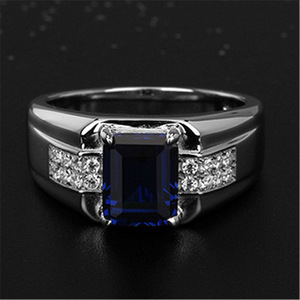 Bague pour homme en saphir bleu avec diamants pavés, design géométrique, bijoux fins pour tous les jours - Product Image 4