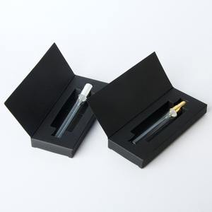 <span class=keywords><strong>ขวด</strong></span>น้ำหอมแบบพกพาขนาด<span class=keywords><strong>เล</strong></span>็ก 3 มล. 5 มล. 10 มล. <span class=keywords><strong>แบ</strong></span>บเติมได้ พร้อมก<span class=keywords><strong>ล</strong></span>่องบรรจุภัณฑ์สุดหรู - Product Image 3