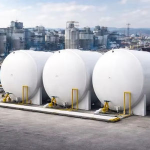 Huile de combustible lourde Mazut M100 Grade AOT à haute teneur en soufre pour fours industriels, chaudières de centrales électriques, approvisionnement en vrac, commerce mondial - Product Image 1