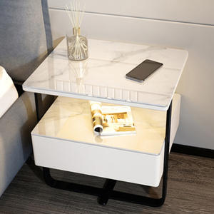 Mesita de noche LED multifunción inteligente moderna de venta completa del fabricante con estación de carga inalámbrica y Puerto USB - Product Image 4