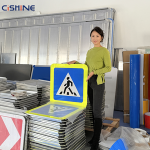Panneaux de signalisation routière internationaux personnalisés de haute qualité Cishine à LED pour l'extérieur - Product Image 4