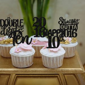 Décorations <span class=keywords><strong>de</strong></span> cupcakes noires <span class=keywords><strong>pour</strong></span> 10e anniversaire, piques à cupcakes scintillantes « Happy <span class=keywords><strong>10</strong></span> Straight Outta 2016 » <span class=keywords><strong>pour</strong></span> fête d'anniversaire ou <span class=keywords><strong>de</strong></span> <span class=keywords><strong>mariage</strong></span> - Product Image 2