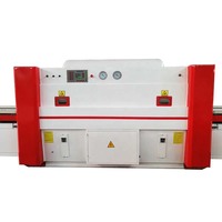 Presse à laminer sous vide pour portes en bois avec commande PLC, table de travail 2500x1300mm, puissance 40kw pour la fabrication de portes en PVC