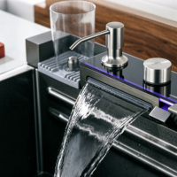 Meilleure vente : Évier de cuisine encastré intelligent fait main 75x45cm en acier inoxydable noir, cuve unique, avec robinet cascade LED, pour appartement