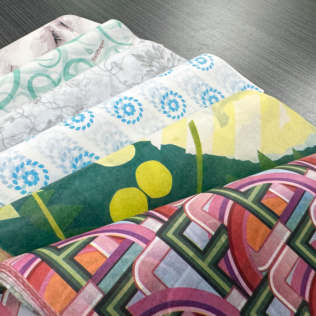 New Durable Packaging Paper Fancy Offset Paper Moisture-proof Environmental protection Packaging Materials Can Be Printed