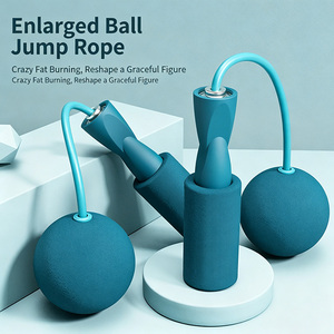 <span class=keywords><strong>Corde</strong></span> à sauter légère avec poignée en mousse durable et conception silencieuse à billes solides pour l'entraînement de perte de poids chez l'adulte et les sports en appartement - Product Image 1