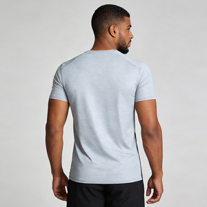 T-shirt de sport HONFIT pour homme, coupe ajustée, effet ombré, séchage rapide, respirant, doux, léger, pour la gym et le sport au quotidien, manches courtes - Product Image 3