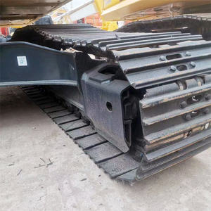 Excavadora Komatsu PC 220-8 Usada, Original de Japón, de Segunda Mano, con Motor Cummins, Componentes Principales Incluyendo Motor, Caja de Cambios y Bomba de Engranajes - Product Image 5