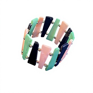 Nouveau Bracelet Vintage en Résine Acrylique Coloré et Perles en Laiton Fait Main Tendance Coquillage Résine Jonc Unisexe Bijoux de Mode pour Femme - Product Image 4