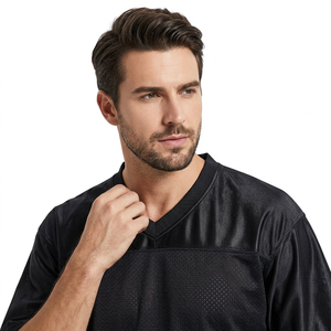 Maillot de football américain pour homme, noir, col en V, imprimé, en mesh, manches courtes, respirant, coupe classique, personnalisable avec le nom de l'équipe, pour adultes - Product Image 3