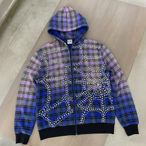 เสื้อฮู้ดดี้ผู้ชายแบบมีซิป  ผ้าหนา 400 GSM  ลายไล่เฉดสีแบบดิสเทรส  งานพิมพ์ลายแบบ OEM  ตกแต่งด้วย Rhinestones  สไตล์สตรีทแวร์ - Product Image 1