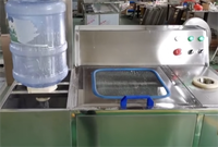 Laveuse de bouteilles semi-automatique 5 gallons 20 litres Laveuse de fûts avec décapage du bouchon