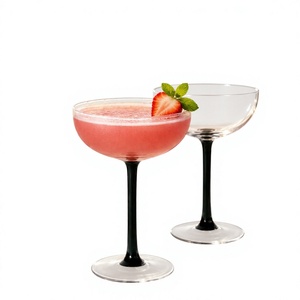 Copas de Cóctel de Latón y Borosilicato Hechas a Mano, 210 ml, Coloridas, Sin Plomo, Tipo Martini, Reutilizables, Modernas, al por Mayor - Product Image 2