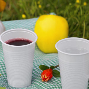Bicchiere monouso in plastica rigida tipo Kristal da 400 ml per bevande - Product Image 4