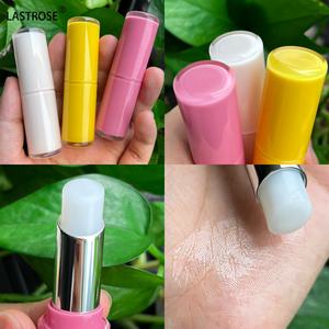 Bálsamo Labial en Barra con 4 Sabores de Frutas, Natural, de Larga Duración, Reparador Profundo, Hidratante, Vegano - Product Image 3