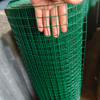 Clôture en grillage soudé de haute qualité avec revêtement PVC, panneaux de grillage pour cage à lapins, grillage pour poulailler, rouleau de grillage