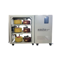 Stabilisateur de tension triphasé AC servo personnalisable CE 50/60HZ 110V 220V 380V 10KVA 30KVA 50KVA pour équipement industriel