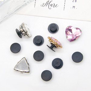 Décorations de boucles de chaussures en résine noire effet cristal diamant, accessoires de bijoux DIY pour femmes, pour sabots et chaussures de jardin - Product Image 1