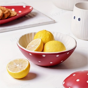 Juego de platos de cerámica de setas de lunares rojos y blancos vibrantes con cuchara Juego de vajilla de cuencos y platos para uso de comidas - Product Image 3