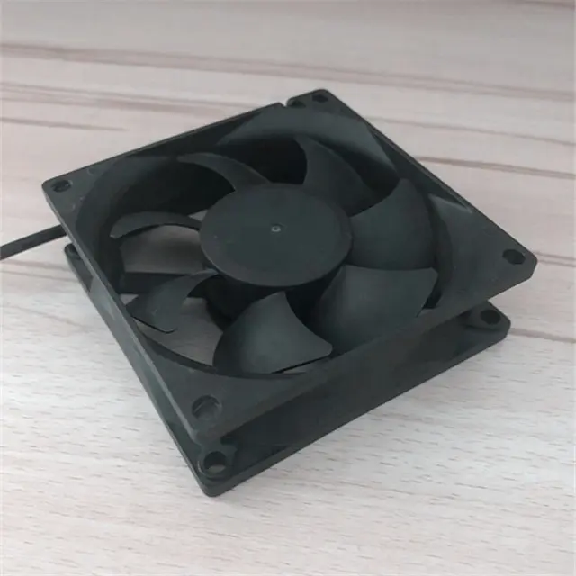 DC 12V Brushless 2-Pin High Performance PC Computer Case Cooling Fan of various sizes