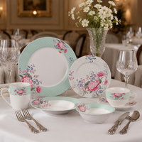 Service de table 24 pièces en porcelaine fine pour 6 personnes, motif floral, écologique, compatible micro-ondes et four, style classique