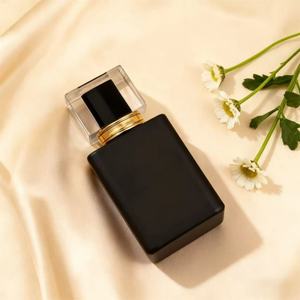 Flacon pulvérisateur de parfum en verre Omi Y-50ml en stock avec bouchon à vis, rechargeable, portable, vide, fabriqué en Chine - Product Image 3