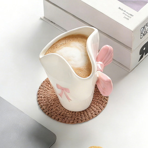 Keramische koffie- en melkbeker met deksel en giettuit - Schattig design voor het zetten van thee, warme/koude dranken, voor gebruik op kantoor/thuis - Product Image 4